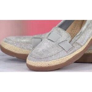 Clarks Collection Elaina Echo Silver Metallic Espadrille Slip-On Flat Sz 7 EUC!!